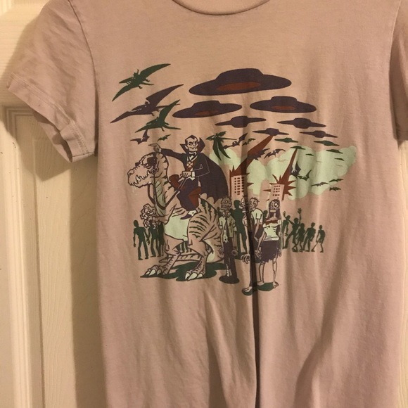 ❌SOLD❌ This is How the World Ends Tee - Picture 1 of 3